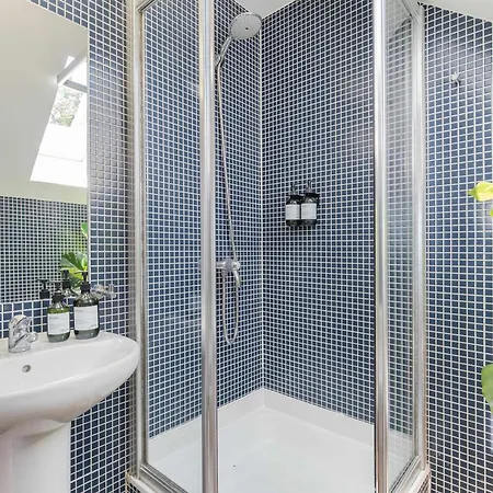 Alcantara 1br With Terrace & View *