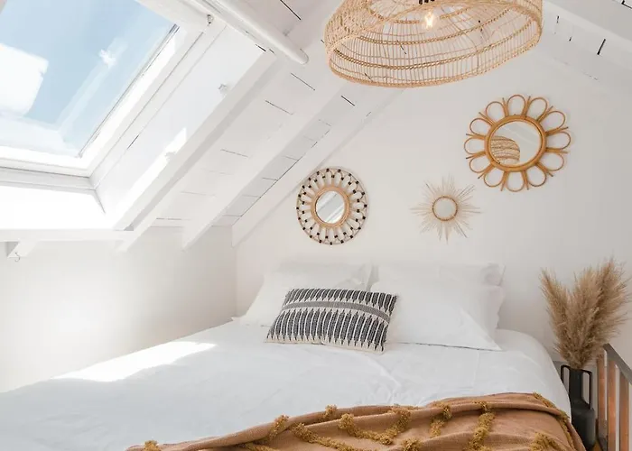 Alcantara 1br With Terrace & View * Lizbona