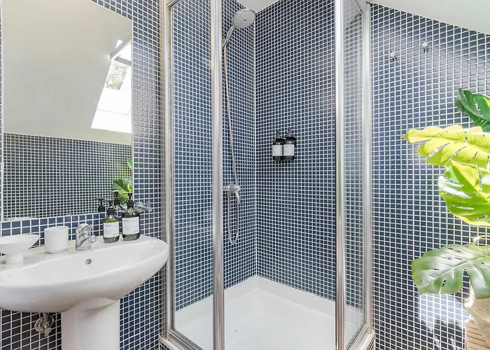 Alcantara 1br With Terrace & View *