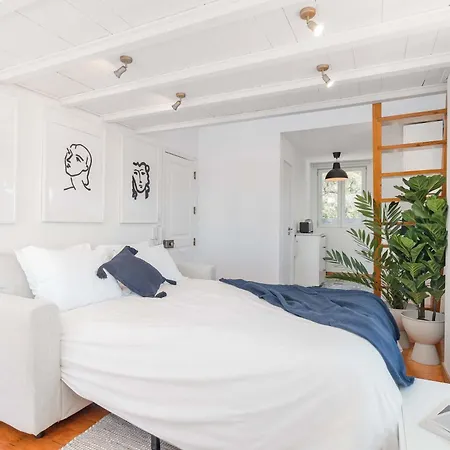 Alcantara 1br With Terrace & View Apartment *