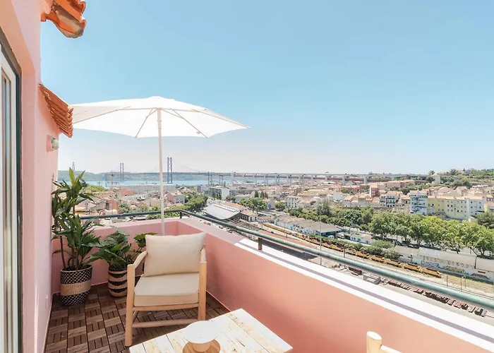 Alcantara 1br With Terrace & View * Lisbon