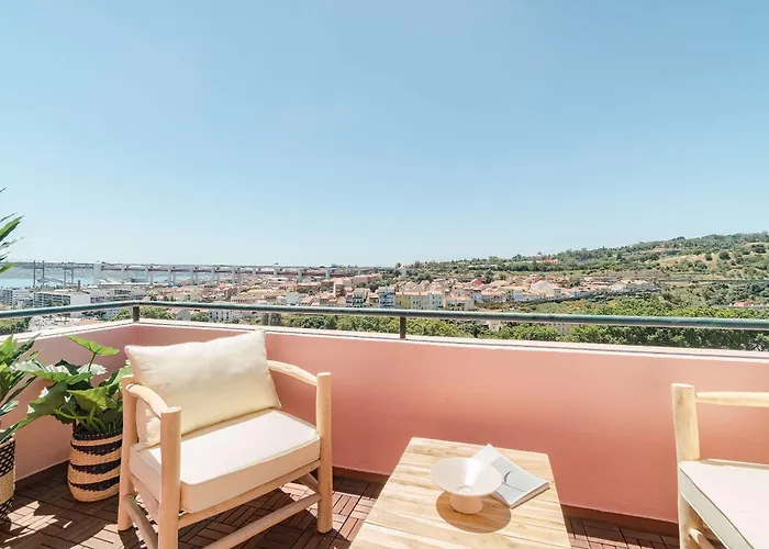 Alcantara 1br With Terrace & View Lissabon